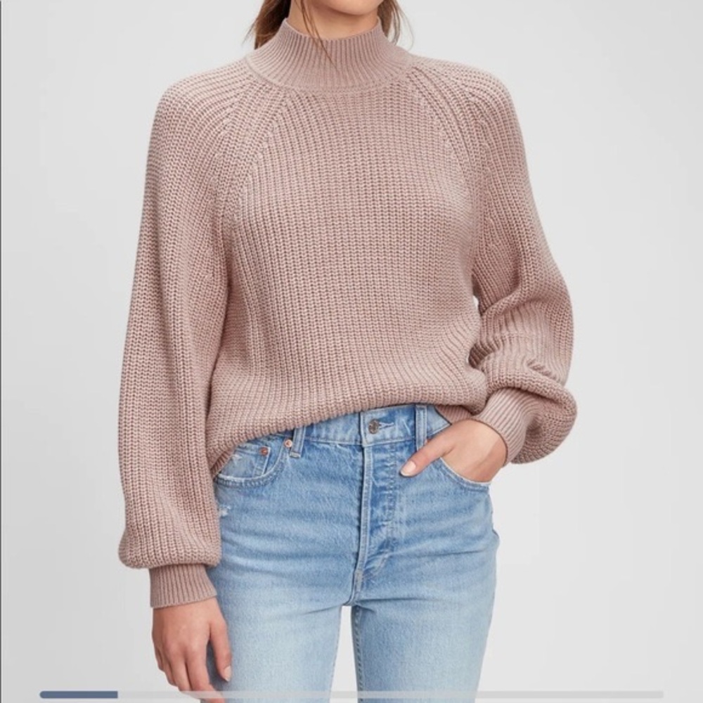 Gap Shaker Stitch Mockneck Sweater